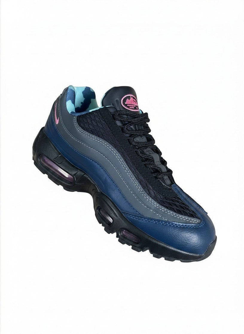 Corteiz Air Max 95s (Pink Beam)